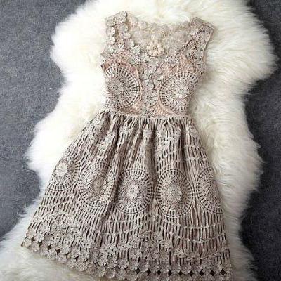 Beautifully Unique Vintage Lace Design Party Dress