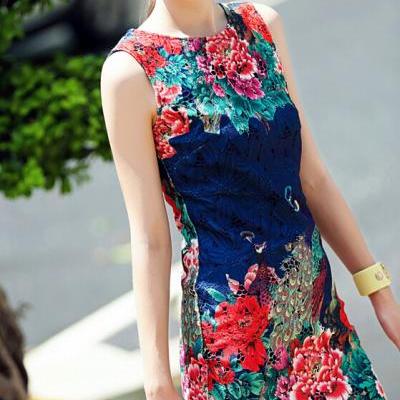 High-end boutique heavy lace peacock peony cultivate one's morality show thin dress