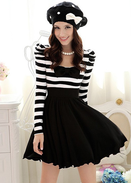 black and white long sleeve dress