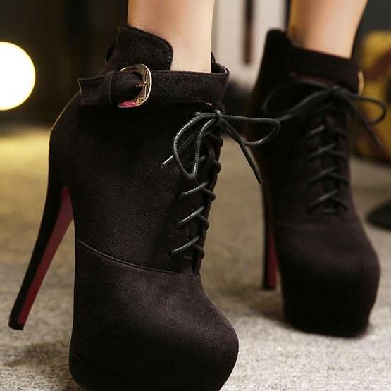 soviet l zoe lace up boots black